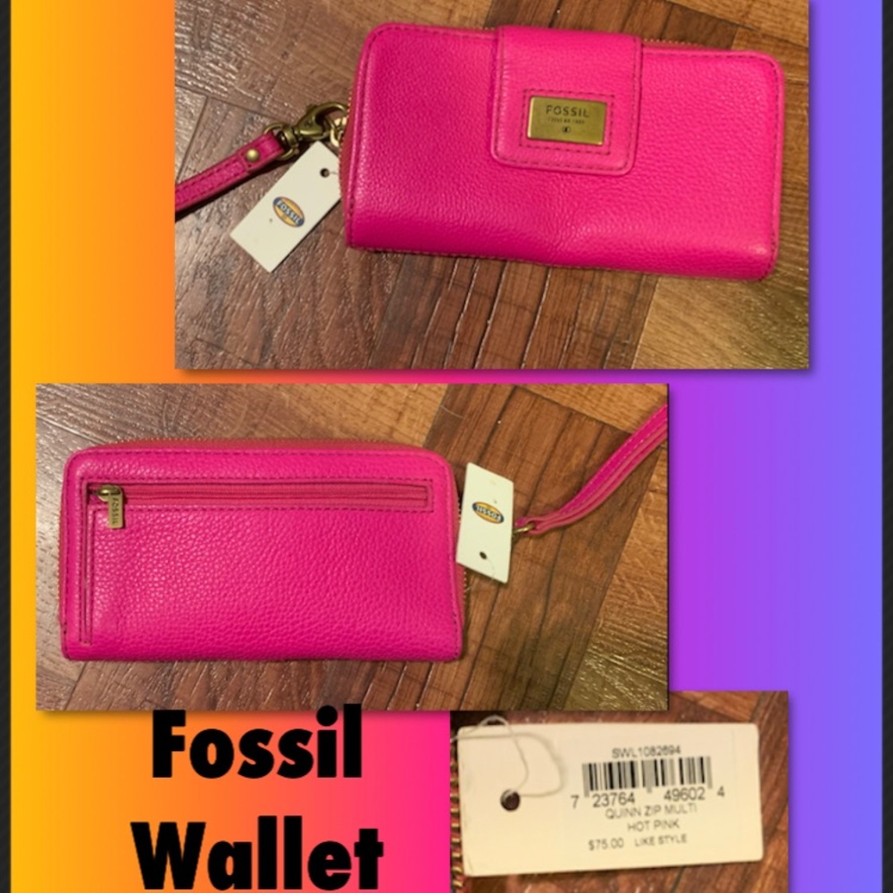 Fossil wristlet